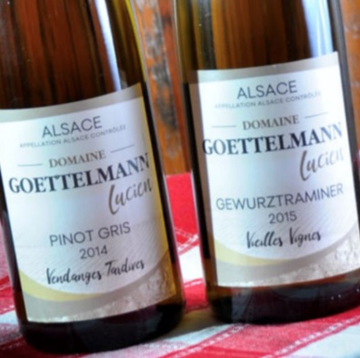 Photo bouteilles viticulteur alsacien Goettelmann distributeur du restaurant